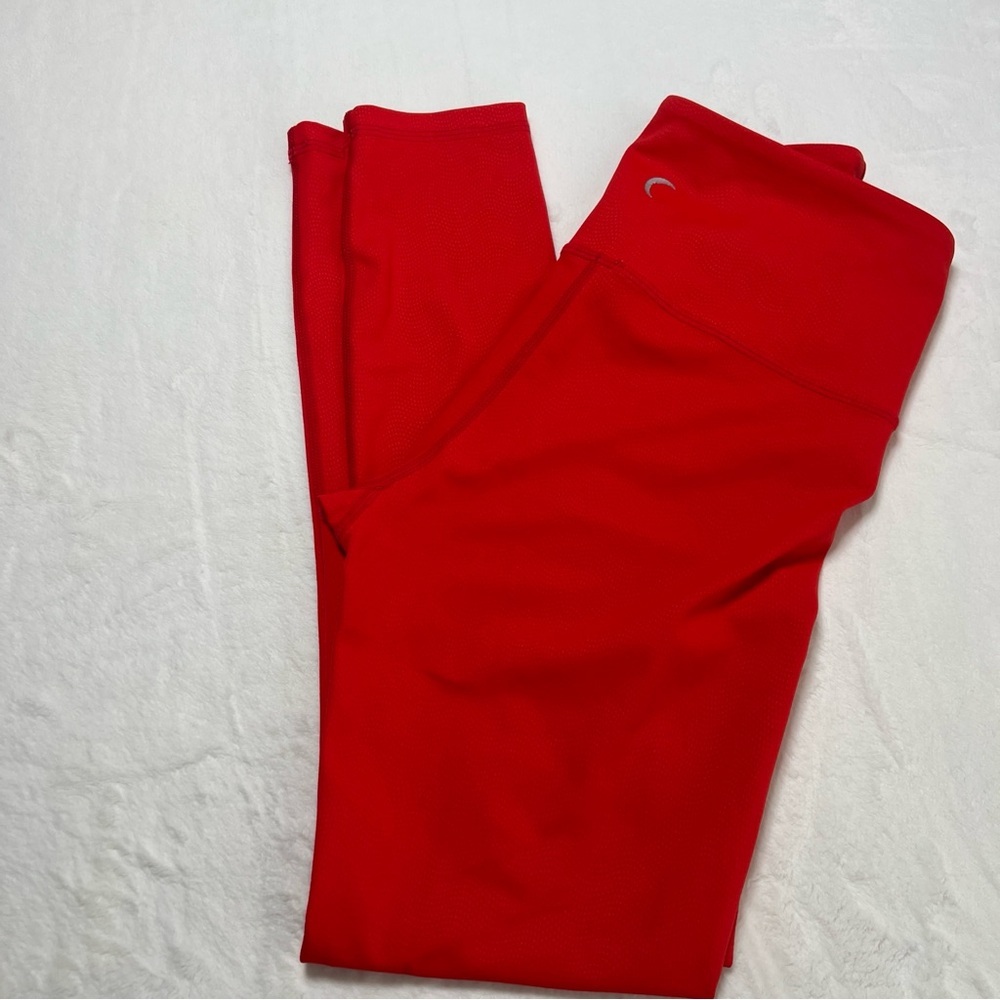 Zyia Active Red Textured High Rise Compression Leggings‎ Size 4